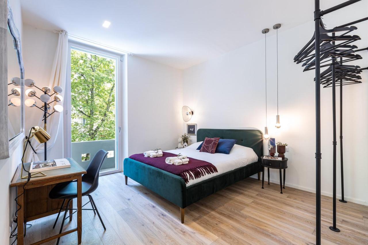 *Villa Olivo*With Private Terrace & Jacuzzi + 3Bedrooms Milano Exterior foto